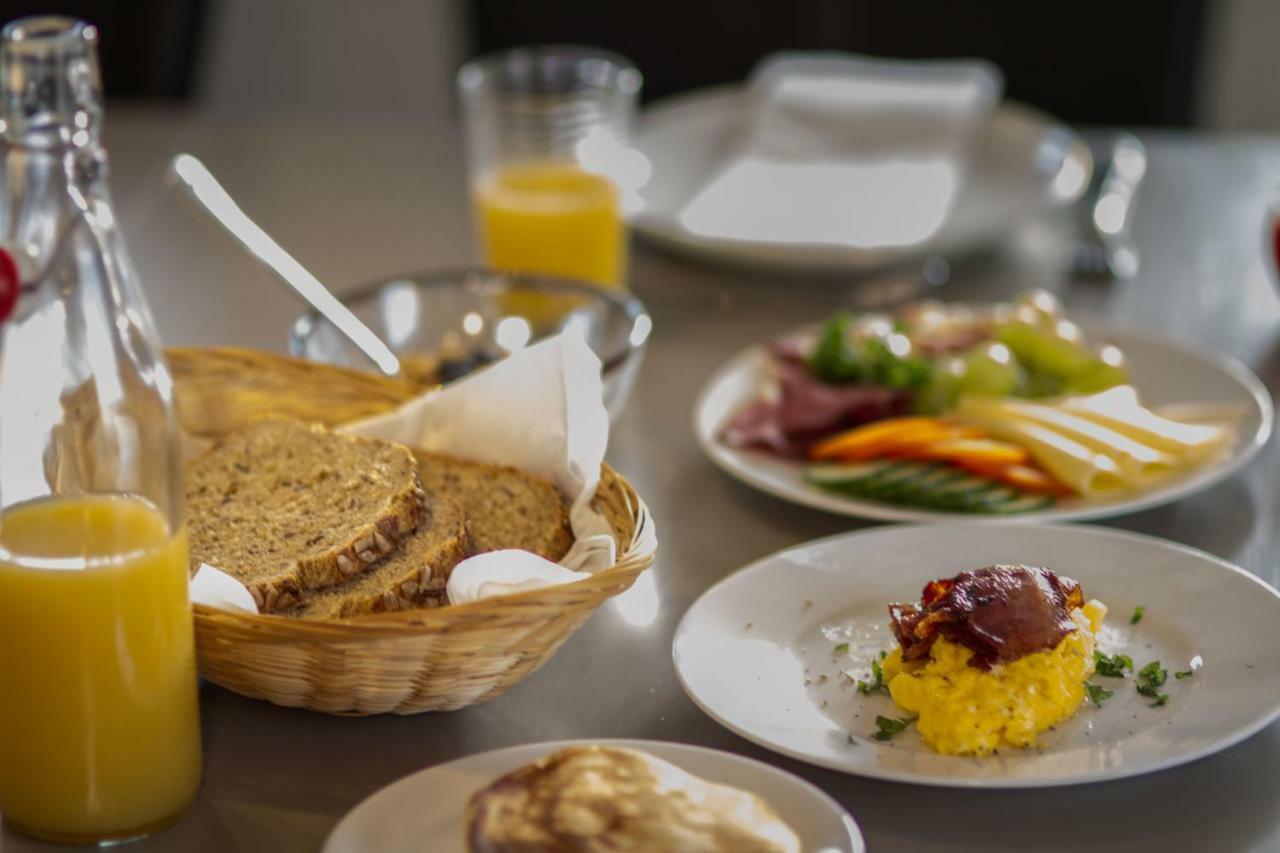 Det Lille Hotel Risør Εξωτερικό φωτογραφία