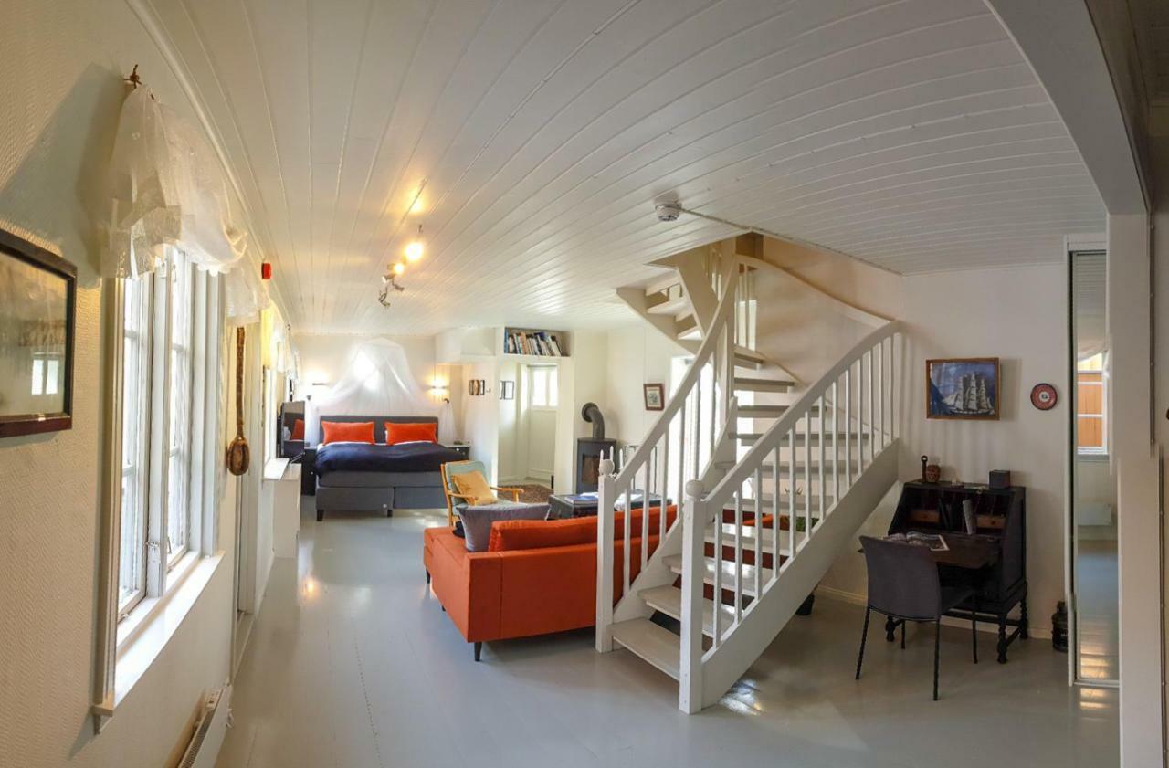 Det Lille Hotel Risør Εξωτερικό φωτογραφία